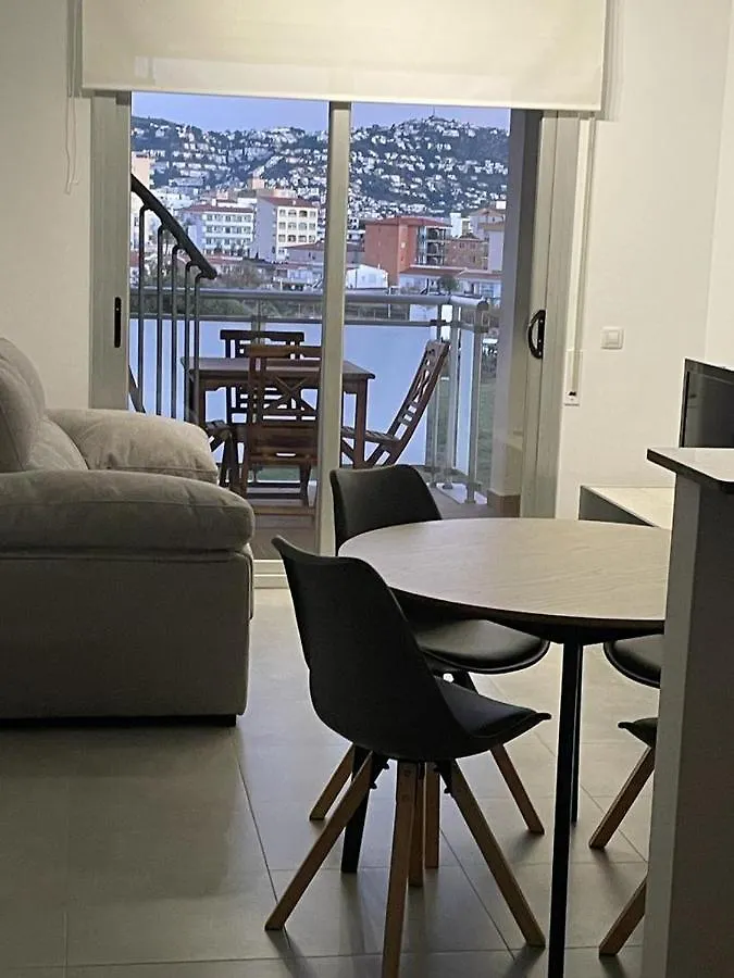 Magnifico Apartamento Cerca De La Playa Con Piscina - Roses 0*,  Espagne